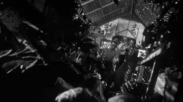 Backdrop to the movie "Invasion of the Body Snatchers" #715476