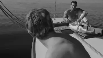 Backdrop to the movie "Knife in the Water" #988815