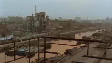 Backdrop to the movie "Suzhou River" #941727