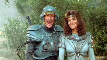 Backdrop to the movie "Masters of the Universe" #326085