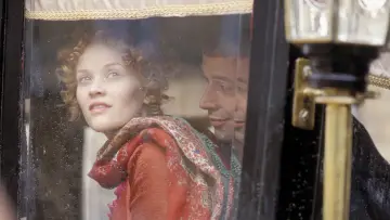 Backdrop to the movie "Vanity Fair" #1043055