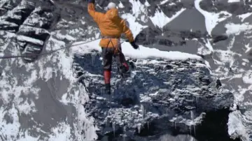 Backdrop to the movie "Vertical Limit" #867513