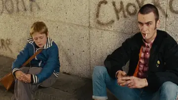 Backdrop to the movie "This Is England" #213137