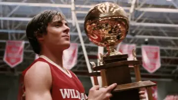 Backdrop to the movie "High School Musical 3: Senior Year" #721452
