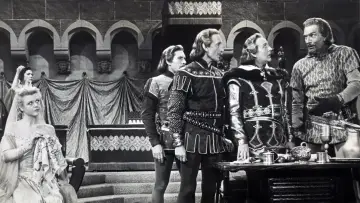 Backdrop to the movie "The Court Jester" #391794