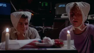 Backdrop to the movie "Weird Science" #1581528
