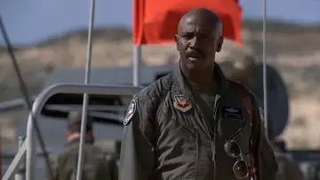 Backdrop to the movie "Iron Eagle II" #403876