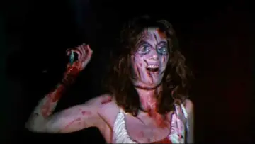 Backdrop to the movie "Suspiria" #210397