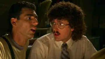 Backdrop to the movie "UHF" #1540192