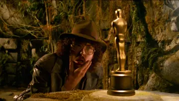 Backdrop to the movie "UHF" #1540195