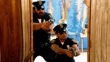 Backdrop to the movie "Miami Supercops" #353811