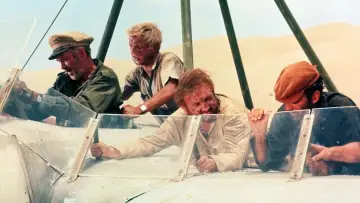 Backdrop to the movie "The Flight of the Phoenix" #978469