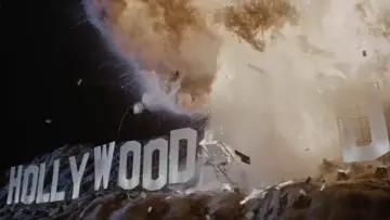 Backdrop to the movie "The Rocketeer" #891777