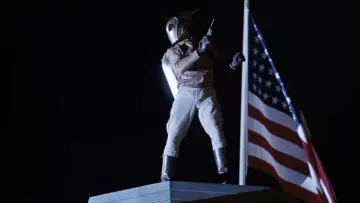 Backdrop to the movie "The Rocketeer" #891797