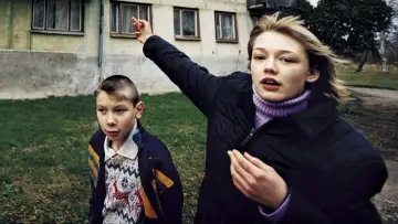 Backdrop to the movie "Lilya 4-ever" #886906