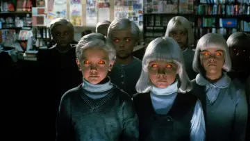 Backdrop to the movie "Village of the Damned" #1001828