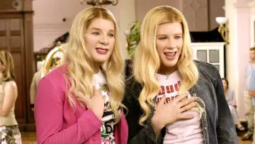 Backdrop to the movie "White Chicks" #252316
