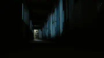 Backdrop to the movie "Dark Water" #938359