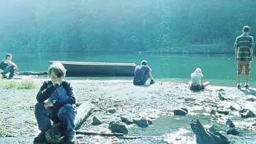 Backdrop to the movie "Mean Creek" #994586