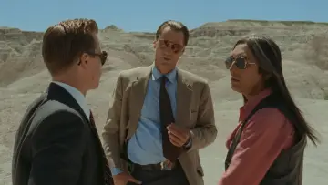Backdrop to the movie "Thunderheart" #1017733