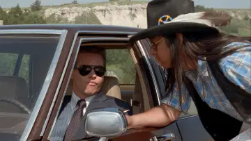 Backdrop to the movie "Thunderheart" #687209