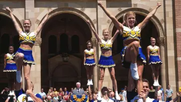 Backdrop to the movie "Bring It On Again" #311074