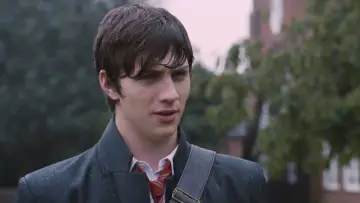 Backdrop to the movie "Angus, Thongs and Perfect Snogging" #1027534