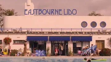 Backdrop to the movie "Angus, Thongs and Perfect Snogging" #1027543