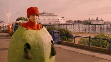 Backdrop to the movie "Angus, Thongs and Perfect Snogging" #1027545