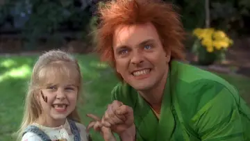 Backdrop to the movie "Drop Dead Fred" #1045638