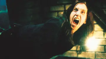 Backdrop to the movie "Ginger Snaps 2: Unleashed" #980127