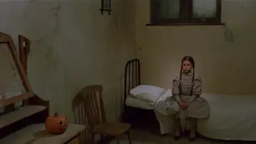 Backdrop to the movie "Return to Oz" #892770
