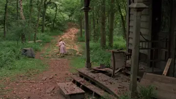 Backdrop to the movie "Return to Oz" #892776