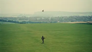 Backdrop to the movie "Kes" #986701
