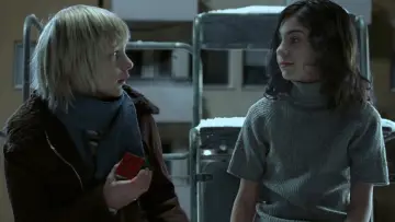 Backdrop to the movie "Let the Right One In" #534410