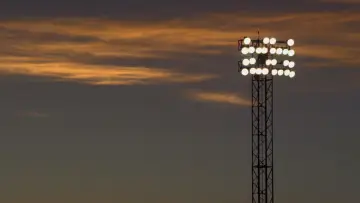 Backdrop to the movie "Friday Night Lights" #651734