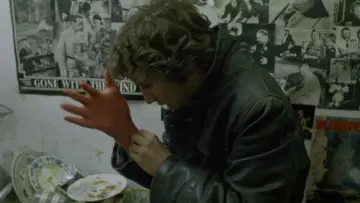 Backdrop to the movie "Withnail & I" #679174