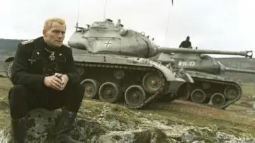 Backdrop to the movie "Battle of the Bulge" #1008824