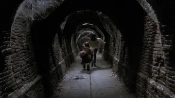 Backdrop to the movie "Labyrinth" #659110