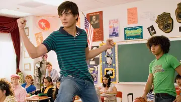 Backdrop to the movie "High School Musical 2" #647016