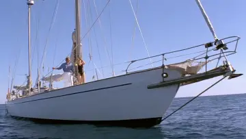 Backdrop to the movie "Dead Calm" #1165886