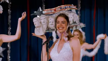 Backdrop to the movie "Drop Dead Gorgeous" #924086