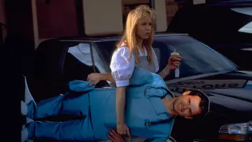 Backdrop to the movie "Nurse Betty" #971591