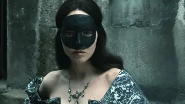 Backdrop to the movie "Queen Margot" #990225