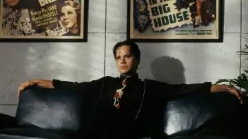 Backdrop to the movie "The Player" #341406