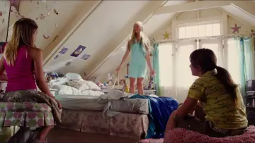 Backdrop to the movie "Aquamarine" #869270