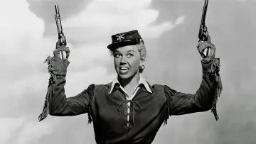 Backdrop to the movie "Calamity Jane" #717771