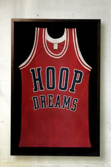 Poster to the movie "Hoop Dreams" #1071853