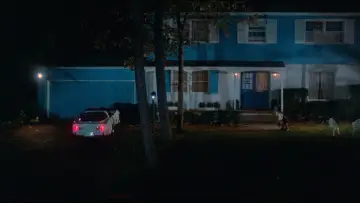 Backdrop to the movie "Polyester" #951003