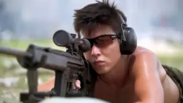 Backdrop to the movie "Sniper 2" #358528